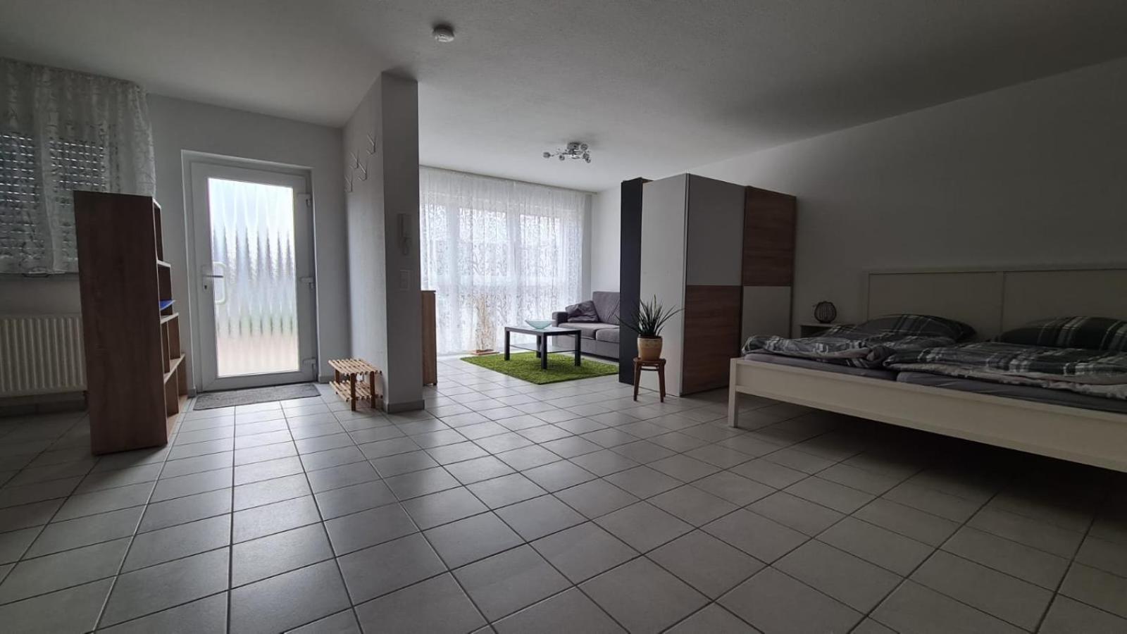 Ruhige Ferienwohnung Am Rande Des Nordschwarzwalds Straubenhardt Екстер'єр фото